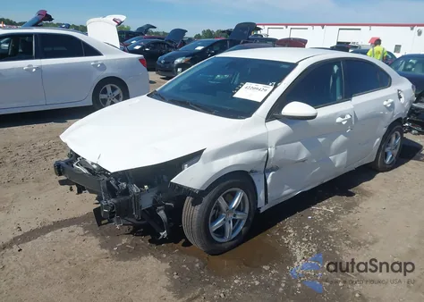 2022 Kia Forte Fe из США, поврежденный, VIN 3KPF24AD9NE447972